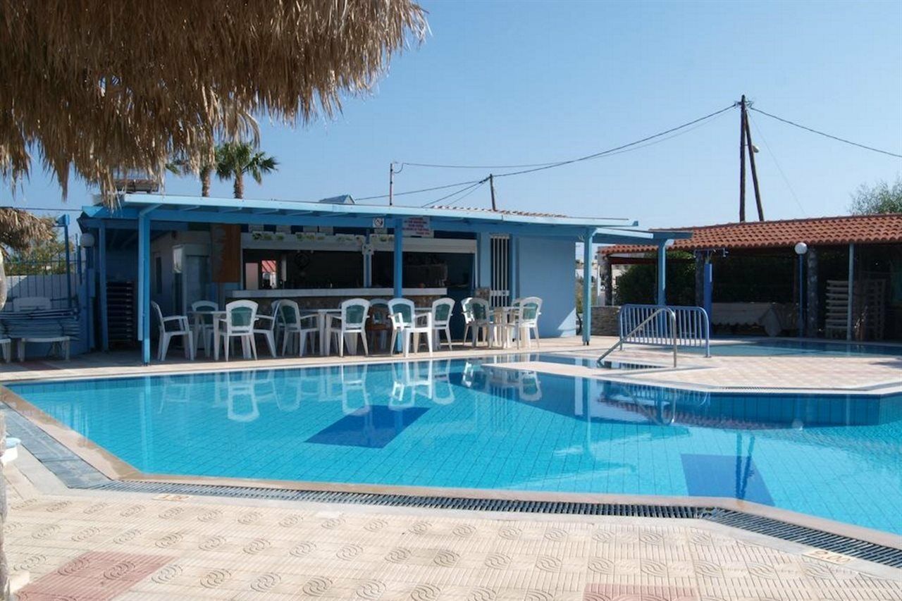 Golden Sun Aparthotel Tigkaki  Bagian luar foto