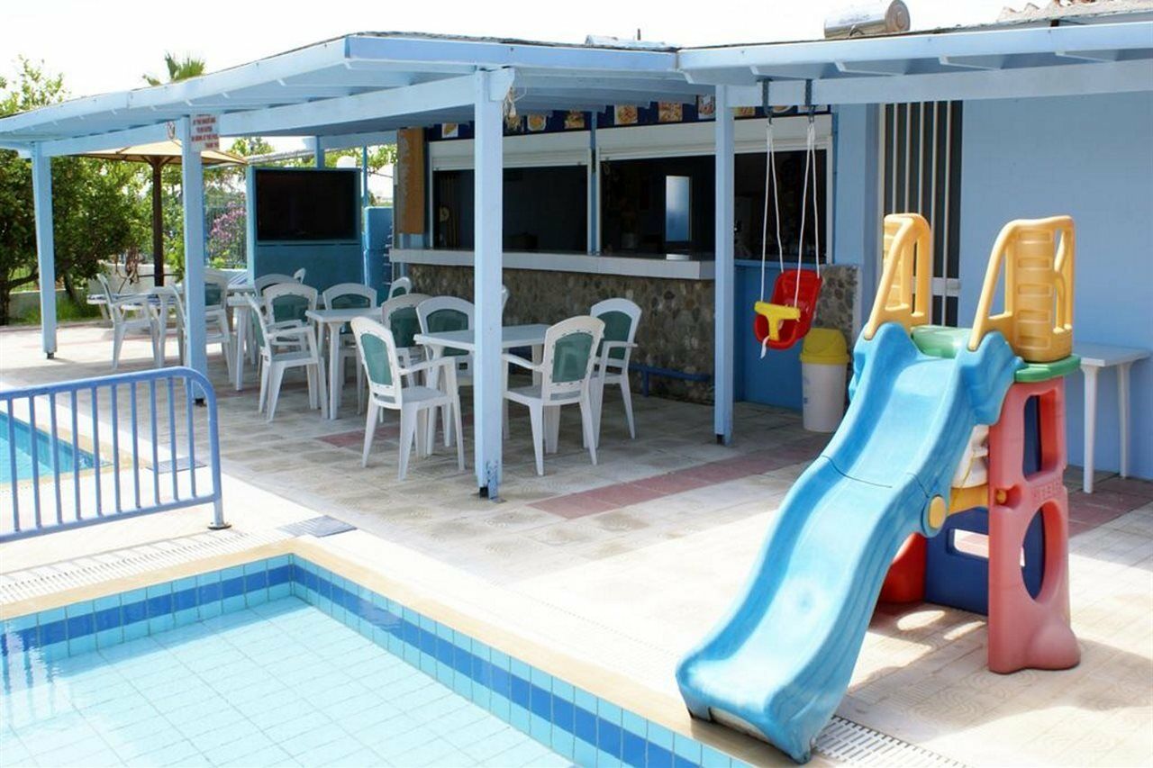 Golden Sun Aparthotel Tigkaki  Bagian luar foto