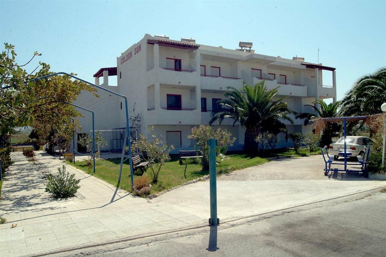 Golden Sun Aparthotel Tigkaki  Bagian luar foto