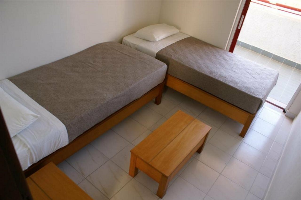 Golden Sun Aparthotel Tigkaki  Bagian luar foto